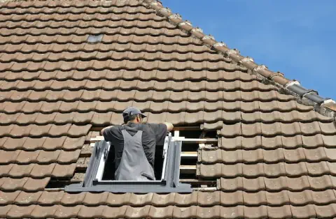 Pose de velux - Villeneuve-Loubet